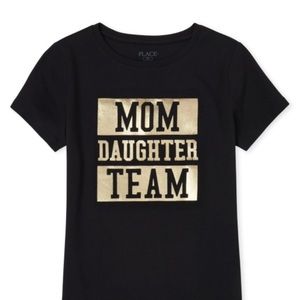 Mom daughter team graphic Tee size 4T